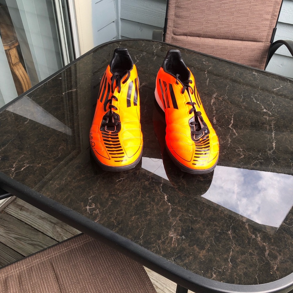 Adidas soccer indoor cleats F50